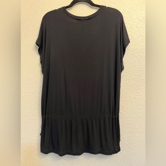 CAbi Formal Tee 5928 Black small - Picture 3 of 5